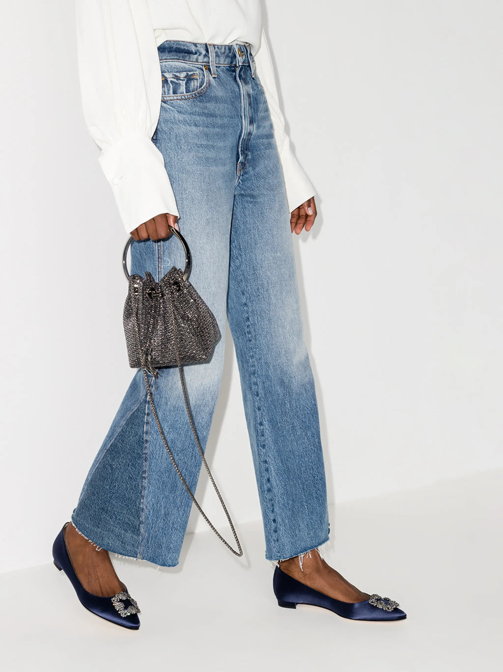 Manolo Blahnik - Hangisi Appliqué Flat Pumps