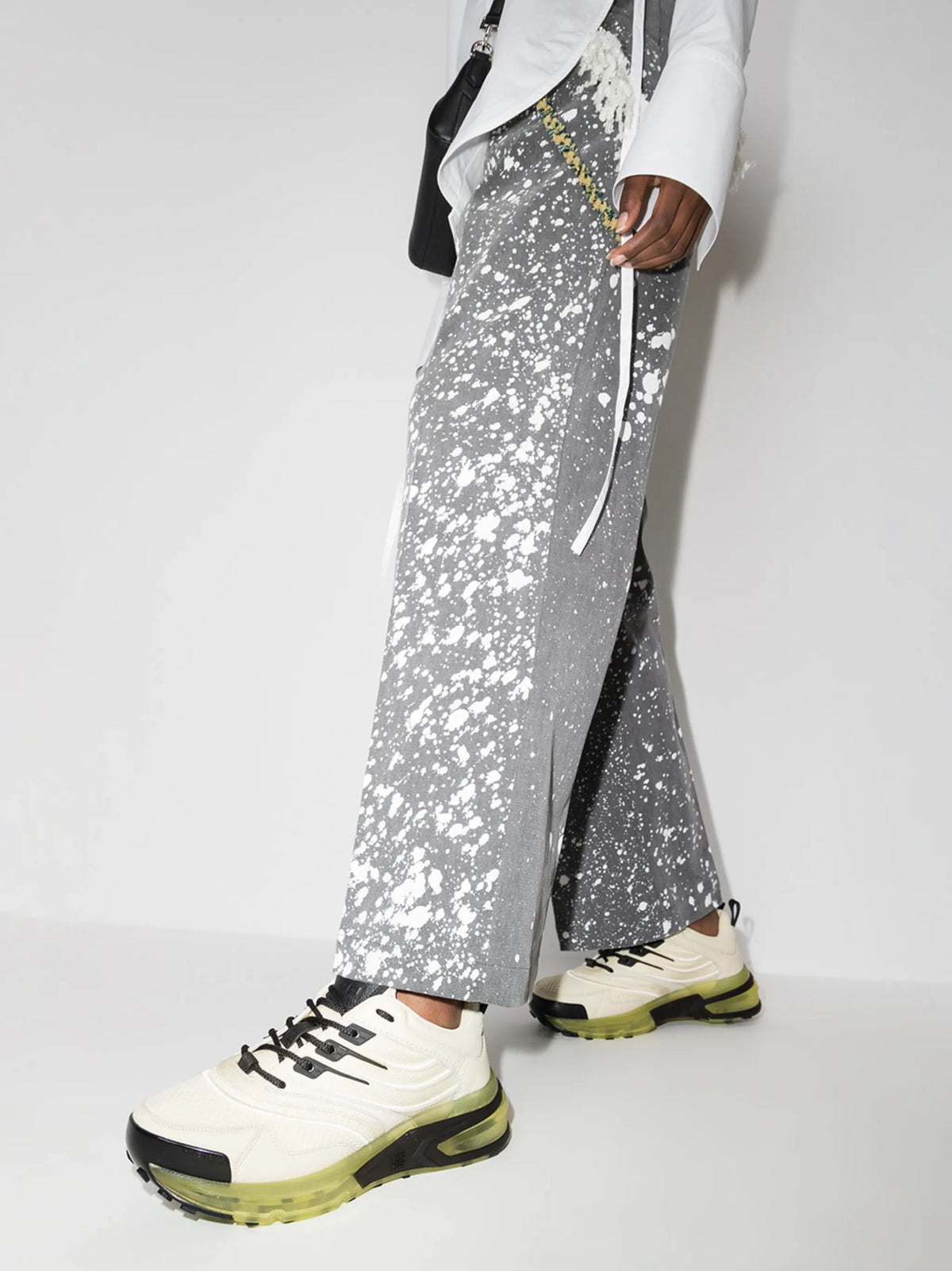 Givenchy - GIV 1 Runner Sneakers