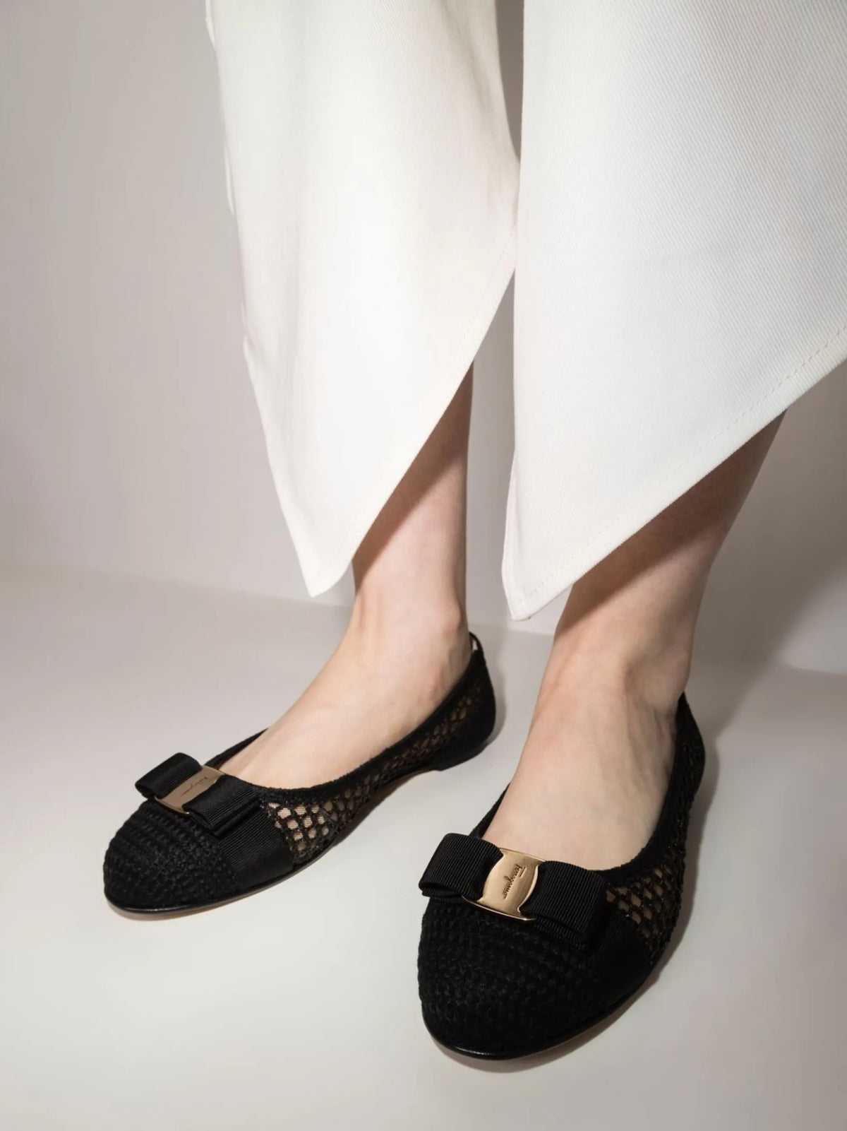 Ferragamo - Varina Bow-embellished Balleria Shoes