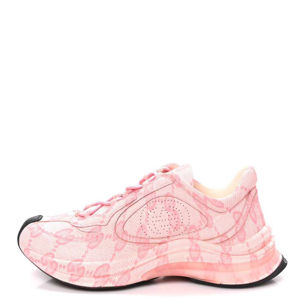 Gucci - Ultralight Plume Calfskin Monogram Printed Gucci Run Sneakers