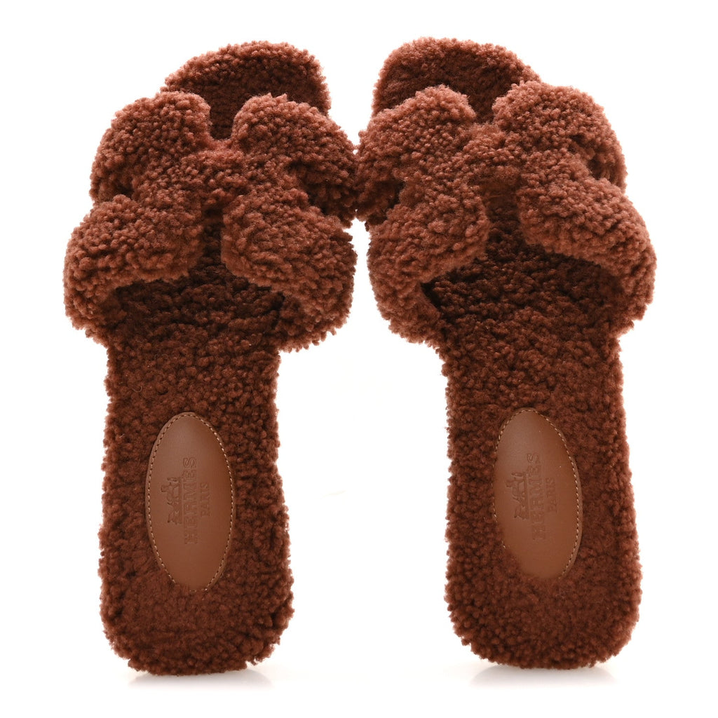 Hermès - Woolskin Oran Sandals