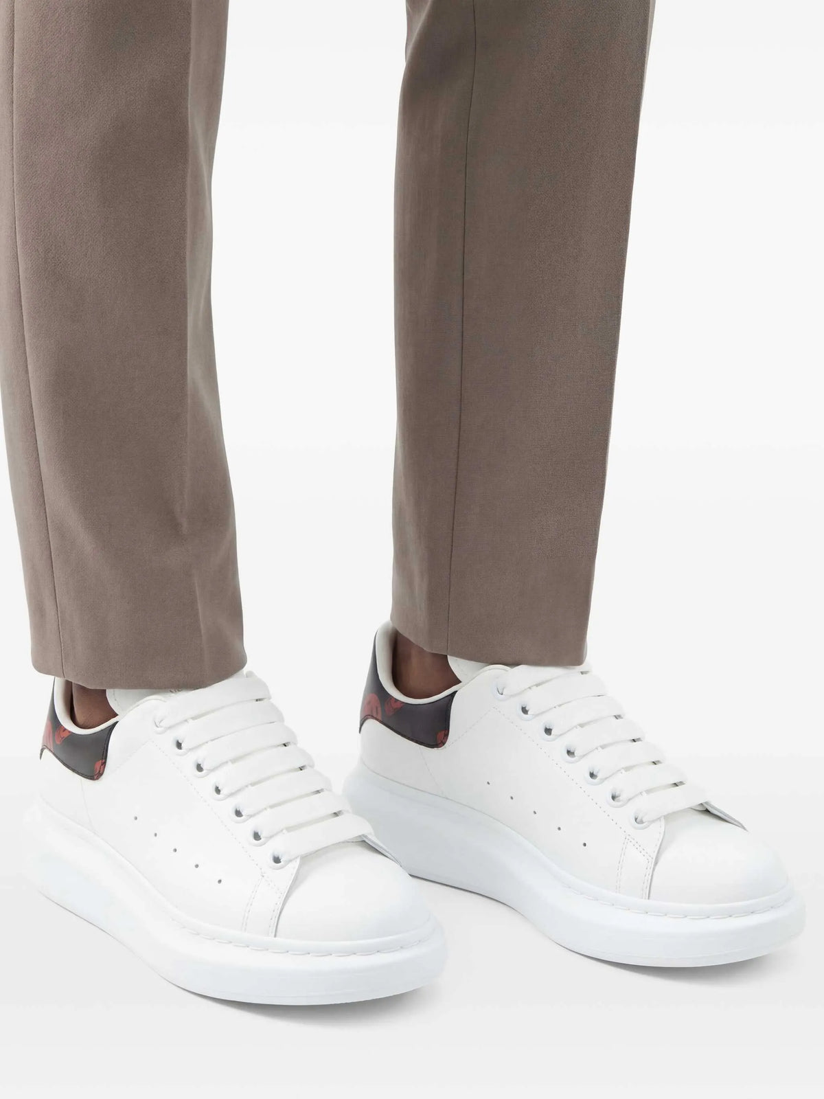 Alexander McQueen - Oversized Low-top Skull-details Sneakers