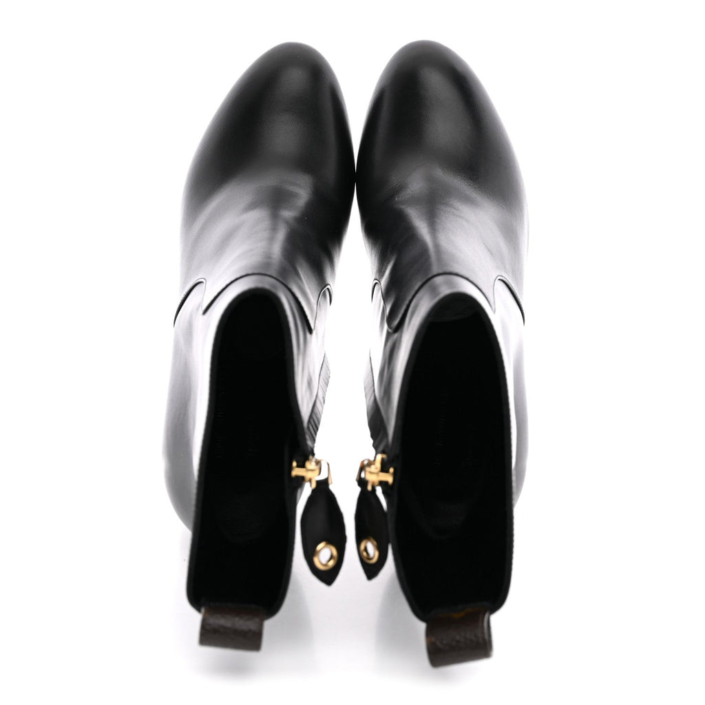 Louis Vuitton - LV X YK Calfskin Monogram Silhouette Ankle Boots