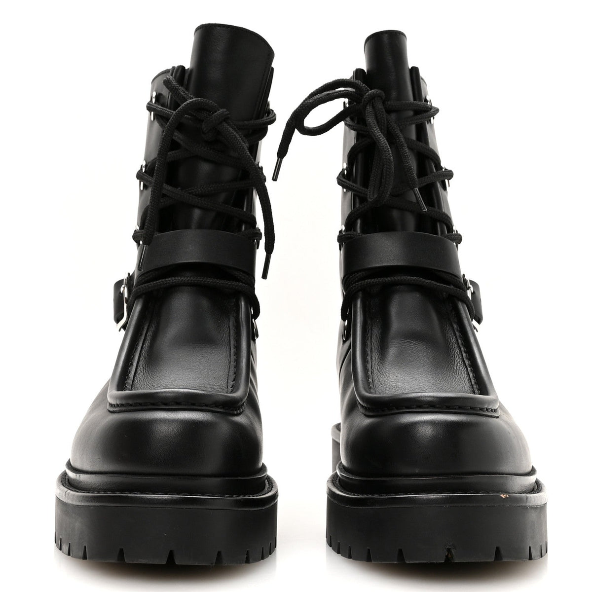 Hermès - Calfskin Land Ankle Boots